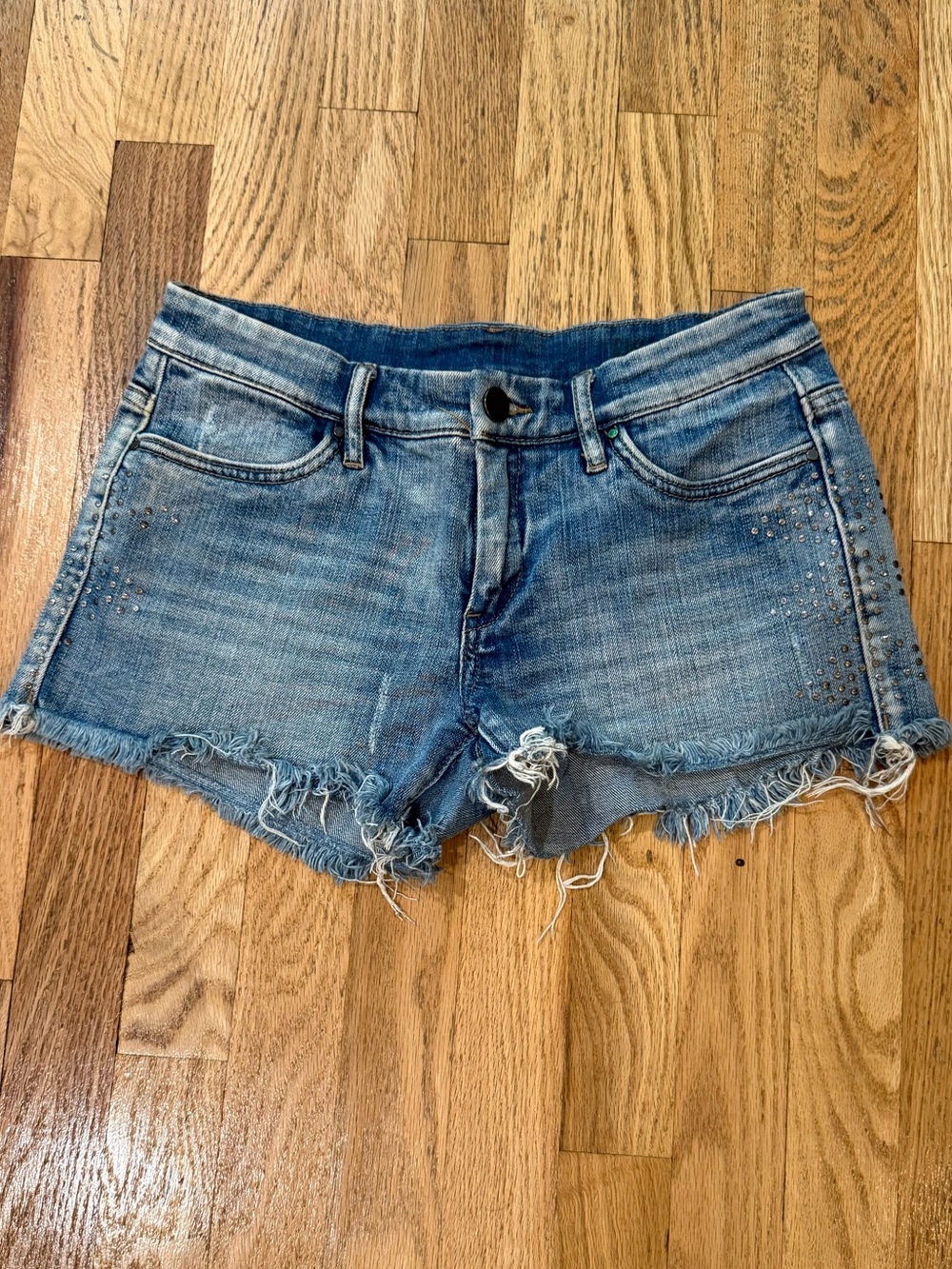 BlankNYC Studded Denim Shorts Size 26